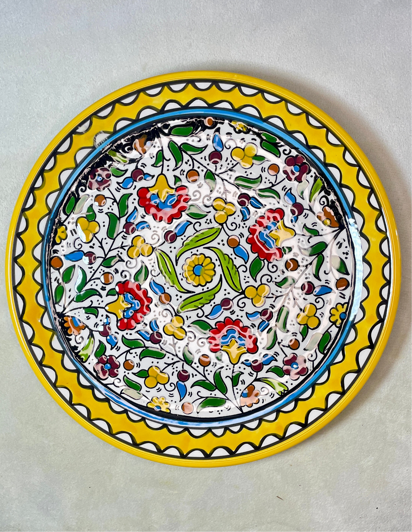 طقم أطباق لـ 6 أشخاص