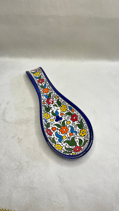 Servierteller im Löffel form farbig