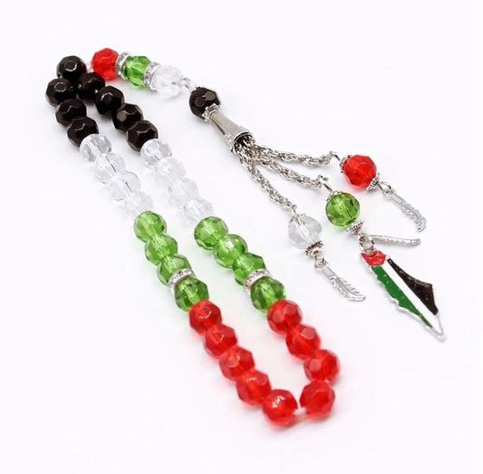 Glasrosenkranz in der Farbe der palästinensischen Flagge