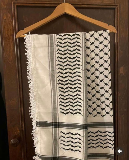 Handgefertigte Kuffiyeh schwarz weiß